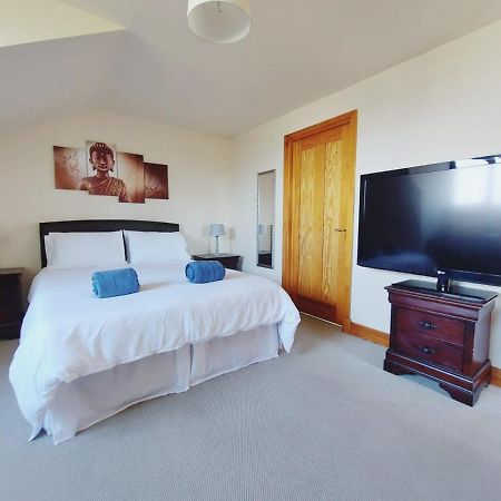 Private Accommodation In House Close To Galway City Exterior foto